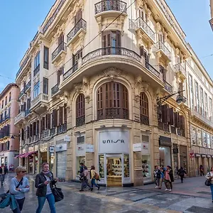 https://iloftmalaga-calle-nueva-lofts.hotelsinnerja.org