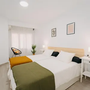 https://top2stay-alhndiga.1costadelsol.com